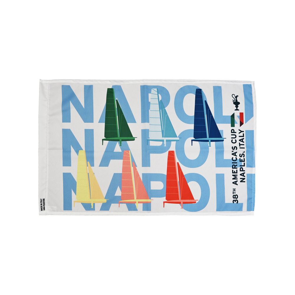 BANDIERA AMERICA'S CUP 38 BIANCA SCRITTA NAPOLI E BARCHETTE CON ASOLA PE