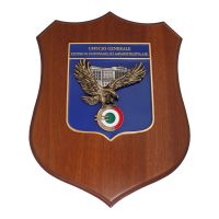 CREST IN METALLO SMALTATO BASE LEGNO 22,5X17,5CM UFFICIO GENERALE CENTRO DI RESPONSABILITA' AMMINISTRATIVA AERONAUTICA MILITARE.AMM.