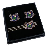 SET GEMELLI E FERMACRAVATTA NICHEL, LOGO FONDO BLU IN METALLO DORATO E S